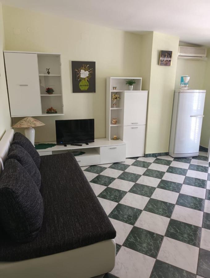 Apartments Martinovic By The Sea กูกลีตซา ภายนอก รูปภาพ