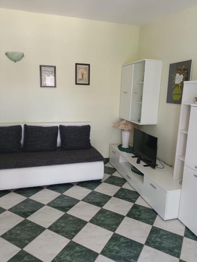 Apartments Martinovic By The Sea กูกลีตซา ภายนอก รูปภาพ