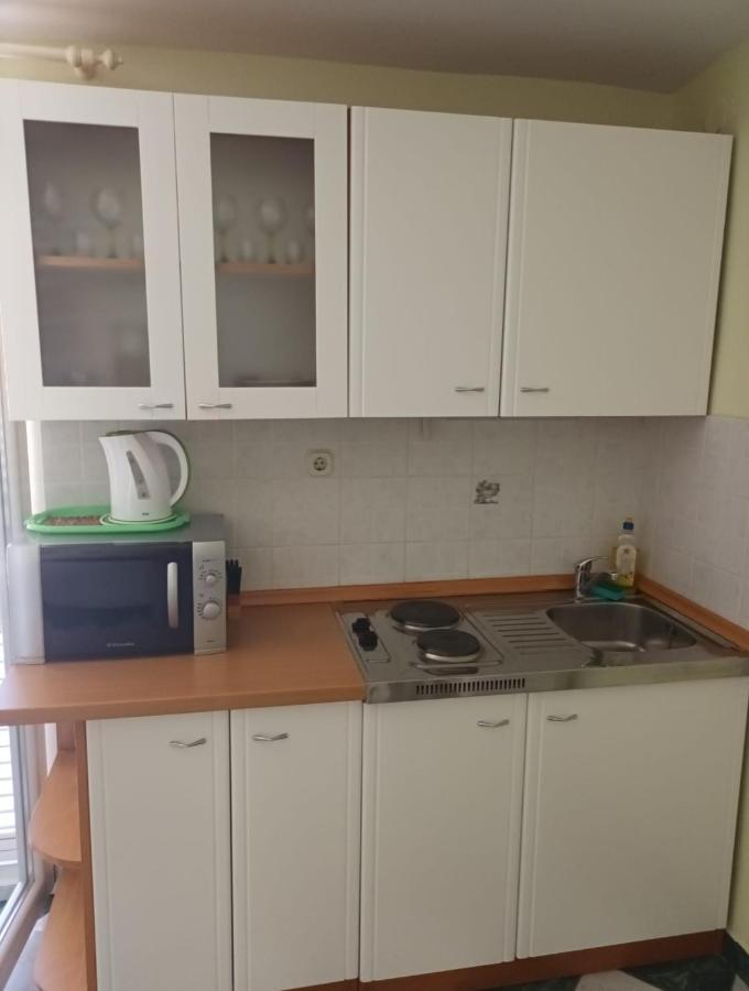 Apartments Martinovic By The Sea กูกลีตซา ภายนอก รูปภาพ