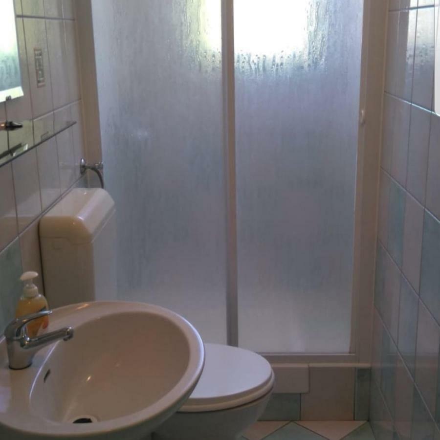 Apartments Martinovic By The Sea กูกลีตซา ภายนอก รูปภาพ