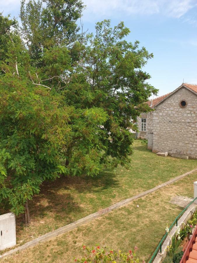 Apartments Martinovic By The Sea กูกลีตซา ภายนอก รูปภาพ